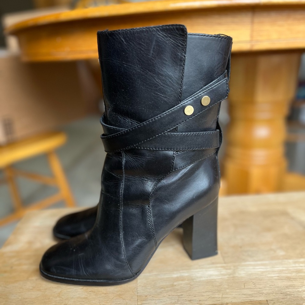 Women’s size 9M Diane Von Furstenberg black high-heeled mid-calf boots